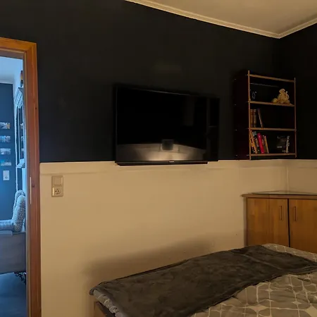 Hermine In * شيلووسي