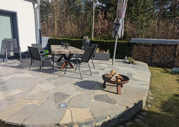 Hermine In * 施维洛塞