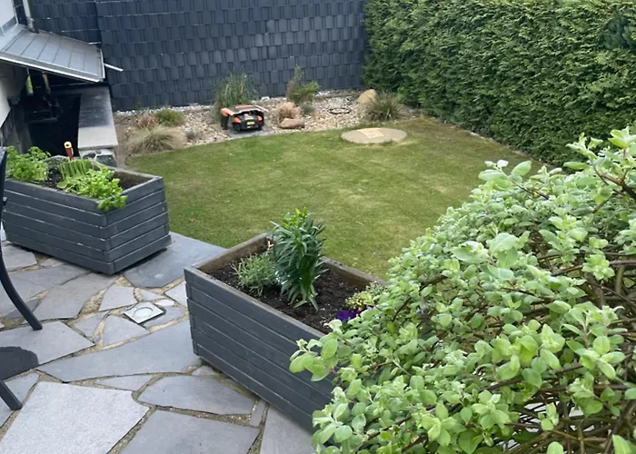 Hermine In بيت للعطل